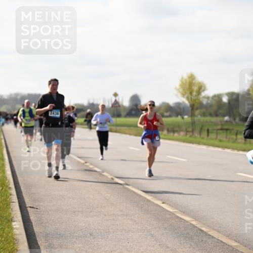 12.04.2026 - 45. Internationalen Wilhelmsburger Insellauf Dr. Thomas Lammeyer http://msf.ph/oto/9444656 12.04.2026 10:19:44 Laufen 2438 meine-sportfotos.de