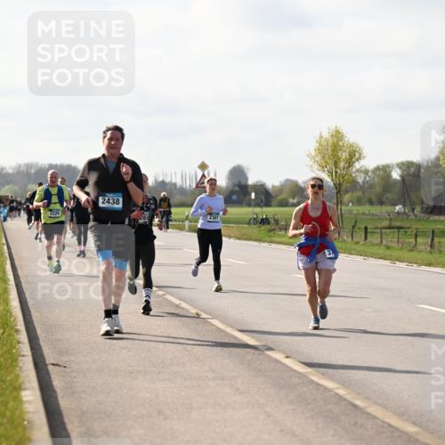 12.04.2026 - 45. Internationalen Wilhelmsburger Insellauf Dr. Thomas Lammeyer http://msf.ph/oto/9444661 12.04.2026 10:19:45 Laufen 3325, 2438, 2301 meine-sportfotos.de