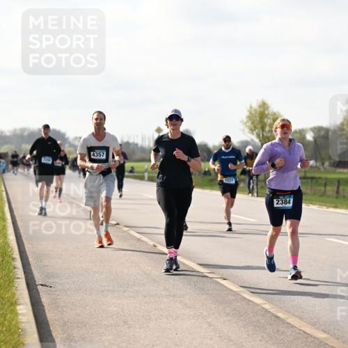 12.04.2026 - 45. Internationalen Wilhelmsburger Insellauf Dr. Thomas Lammeyer http://msf.ph/oto/9444713 12.04.2026 10:19:52 Laufen 4357, 5037, 2384 meine-sportfotos.de