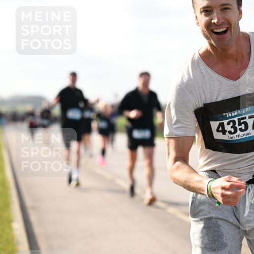 12.04.2026 - 45. Internationalen Wilhelmsburger Insellauf Dr. Thomas Lammeyer http://msf.ph/oto/9444737 12.04.2026 10:19:56 Laufen 4357 meine-sportfotos.de