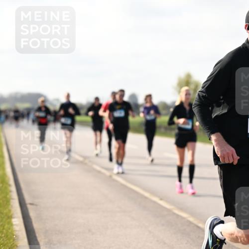 12.04.2026 - 45. Internationalen Wilhelmsburger Insellauf Dr. Thomas Lammeyer http://msf.ph/oto/9444758 12.04.2026 10:19:59 Laufen 45, 2206 meine-sportfotos.de