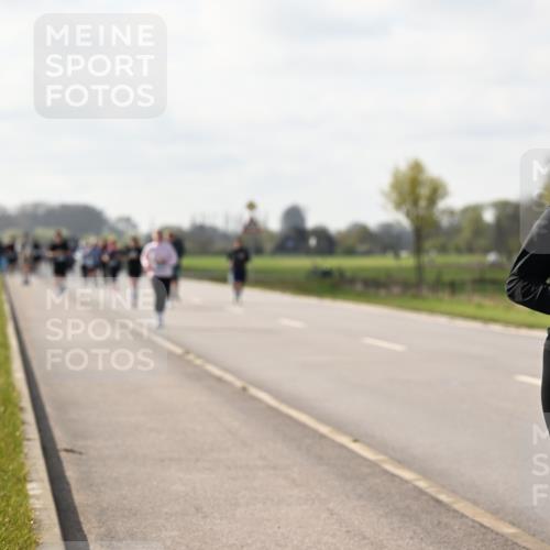 12.04.2026 - 45. Internationalen Wilhelmsburger Insellauf Dr. Thomas Lammeyer http://msf.ph/oto/9444798 12.04.2026 10:20:07 Laufen  meine-sportfotos.de
