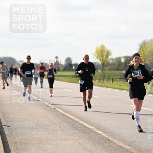 12.04.2026 - 45. Internationalen Wilhelmsburger Insellauf Dr. Thomas Lammeyer http://msf.ph/oto/9444838 12.04.2026 10:20:18 Laufen 5441, 053, 3010, 3854 meine-sportfotos.de