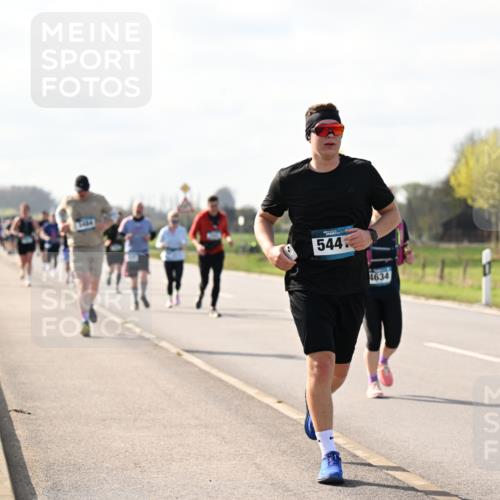 12.04.2026 - 45. Internationalen Wilhelmsburger Insellauf Dr. Thomas Lammeyer http://msf.ph/oto/9444847 12.04.2026 10:20:23 Laufen 544, 4634 meine-sportfotos.de