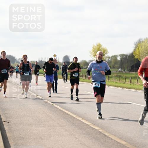 12.04.2026 - 45. Internationalen Wilhelmsburger Insellauf Dr. Thomas Lammeyer http://msf.ph/oto/9444877 12.04.2026 10:20:28 Laufen 4682, 4681, 3363, 435, 2054 meine-sportfotos.de