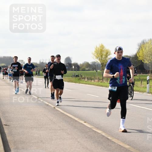 12.04.2026 - 45. Internationalen Wilhelmsburger Insellauf Dr. Thomas Lammeyer http://msf.ph/oto/9444914 12.04.2026 10:20:36 Laufen 4494, 15 meine-sportfotos.de