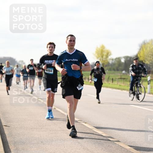 12.04.2026 - 45. Internationalen Wilhelmsburger Insellauf Dr. Thomas Lammeyer http://msf.ph/oto/9444942 12.04.2026 10:20:41 Laufen 4494, 50 meine-sportfotos.de