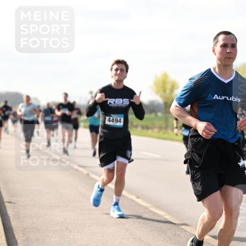 12.04.2026 - 45. Internationalen Wilhelmsburger Insellauf Dr. Thomas Lammeyer http://msf.ph/oto/9444949 12.04.2026 10:20:42 Laufen 4494 meine-sportfotos.de