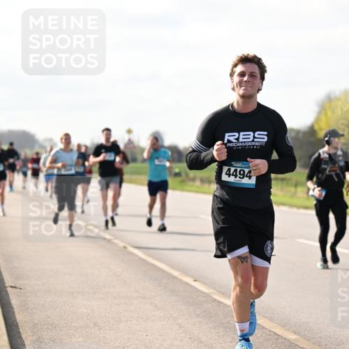 12.04.2026 - 45. Internationalen Wilhelmsburger Insellauf Dr. Thomas Lammeyer http://msf.ph/oto/9444956 12.04.2026 10:20:43 Laufen 4494 meine-sportfotos.de