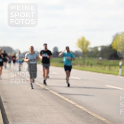 12.04.2026 - 45. Internationalen Wilhelmsburger Insellauf Dr. Thomas Lammeyer http://msf.ph/oto/9444960 12.04.2026 10:20:44 Laufen 44 meine-sportfotos.de