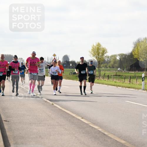 12.04.2026 - 45. Internationalen Wilhelmsburger Insellauf Dr. Thomas Lammeyer http://msf.ph/oto/9445045 12.04.2026 10:21:03 Laufen 5578, 3631, 4331, 4768, 5664, 3414, 4336 meine-sportfotos.de