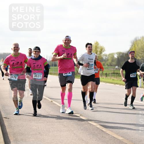 12.04.2026 - 45. Internationalen Wilhelmsburger Insellauf Dr. Thomas Lammeyer http://msf.ph/oto/9445059 12.04.2026 10:21:06 Laufen 5578, 3631, 3414, 4331, 671, 4768, 5664 meine-sportfotos.de