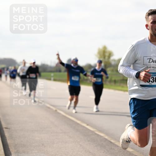 12.04.2026 - 45. Internationalen Wilhelmsburger Insellauf Dr. Thomas Lammeyer http://msf.ph/oto/9445088 12.04.2026 10:21:11 Laufen 30 meine-sportfotos.de
