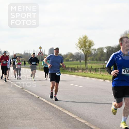 12.04.2026 - 45. Internationalen Wilhelmsburger Insellauf Dr. Thomas Lammeyer http://msf.ph/oto/9445134 12.04.2026 10:21:25 Laufen 750, 2176, 5445, 4185 meine-sportfotos.de