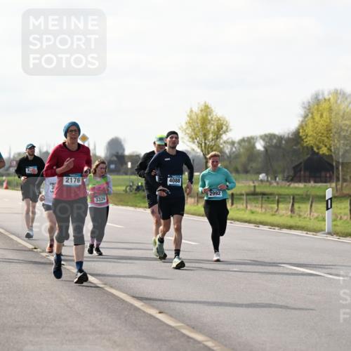 12.04.2026 - 45. Internationalen Wilhelmsburger Insellauf Dr. Thomas Lammeyer http://msf.ph/oto/9445149 12.04.2026 10:21:30 Laufen 4424, 2176, 3326, 4088, 2992 meine-sportfotos.de