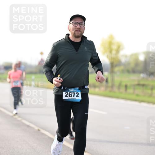 12.04.2026 - 45. Internationalen Wilhelmsburger Insellauf Dr. Thomas Lammeyer http://msf.ph/oto/9445200 12.04.2026 10:21:49 Laufen 2672 meine-sportfotos.de