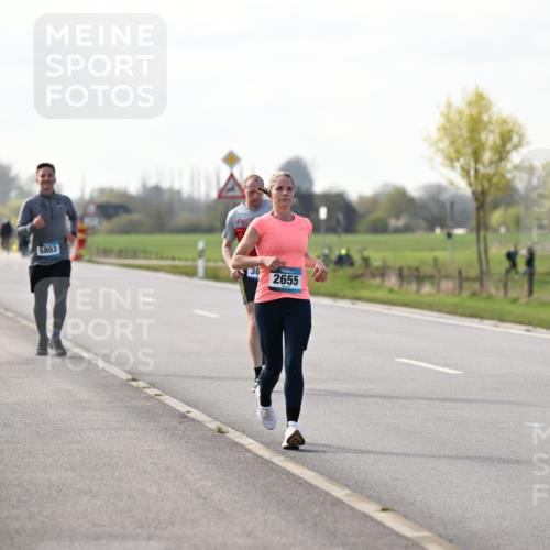 12.04.2026 - 45. Internationalen Wilhelmsburger Insellauf Dr. Thomas Lammeyer http://msf.ph/oto/9445206 12.04.2026 10:21:52 Laufen 5803, 38, 2655 meine-sportfotos.de