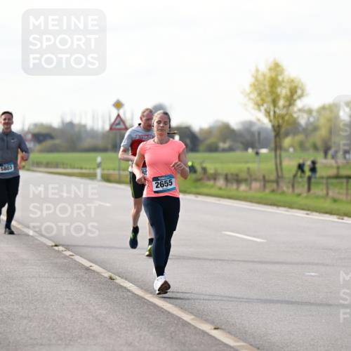 12.04.2026 - 45. Internationalen Wilhelmsburger Insellauf Dr. Thomas Lammeyer http://msf.ph/oto/9445208 12.04.2026 10:21:53 Laufen 5803, 2655 meine-sportfotos.de