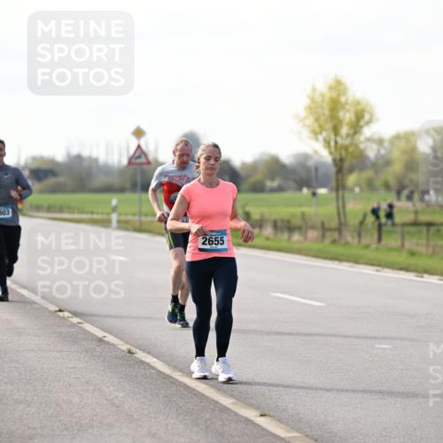12.04.2026 - 45. Internationalen Wilhelmsburger Insellauf Dr. Thomas Lammeyer http://msf.ph/oto/9445210 12.04.2026 10:21:53 Laufen 5803, 2655 meine-sportfotos.de