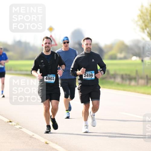 12.04.2026 - 45. Internationalen Wilhelmsburger Insellauf Dr. Thomas Lammeyer http://msf.ph/oto/9445276 12.04.2026 10:22:26 Laufen 4903, 2496 meine-sportfotos.de