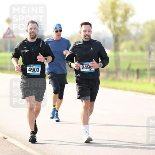 12.04.2026 - 45. Internationalen Wilhelmsburger Insellauf Dr. Thomas Lammeyer http://msf.ph/oto/9445285 12.04.2026 10:22:28 Laufen 4903, 249 meine-sportfotos.de
