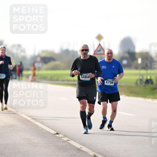 12.04.2026 - 45. Internationalen Wilhelmsburger Insellauf Dr. Thomas Lammeyer http://msf.ph/oto/9445299 12.04.2026 10:22:32 Laufen 3887, 3488, 4756 meine-sportfotos.de