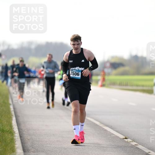 12.04.2026 - 45. Internationalen Wilhelmsburger Insellauf Dr. Thomas Lammeyer http://msf.ph/oto/9445345 12.04.2026 10:22:44 Laufen 2506 meine-sportfotos.de