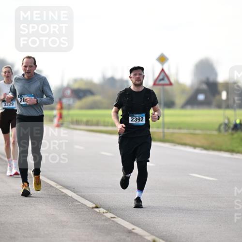 12.04.2026 - 45. Internationalen Wilhelmsburger Insellauf Dr. Thomas Lammeyer http://msf.ph/oto/9445377 12.04.2026 10:22:50 Laufen 3039, 3329, 28, 2392 meine-sportfotos.de