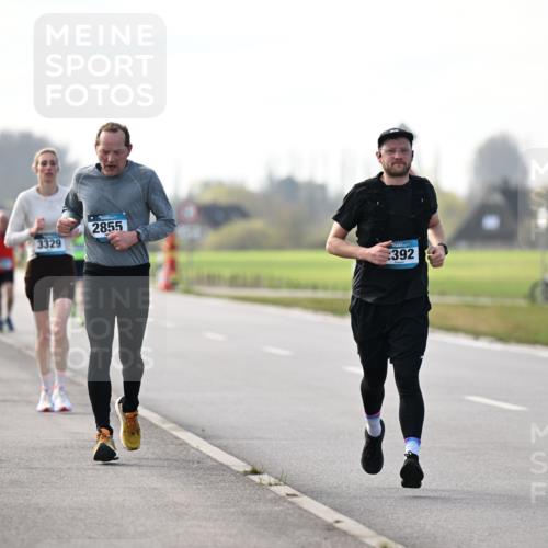 12.04.2026 - 45. Internationalen Wilhelmsburger Insellauf Dr. Thomas Lammeyer http://msf.ph/oto/9445382 12.04.2026 10:22:50 Laufen 3032, 3329, 2855, 392 meine-sportfotos.de