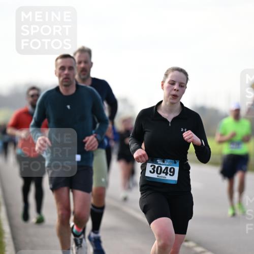 12.04.2026 - 45. Internationalen Wilhelmsburger Insellauf Dr. Thomas Lammeyer http://msf.ph/oto/9445415 12.04.2026 10:23:02 Laufen 3049 meine-sportfotos.de