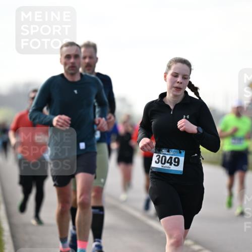 12.04.2026 - 45. Internationalen Wilhelmsburger Insellauf Dr. Thomas Lammeyer http://msf.ph/oto/9445416 12.04.2026 10:23:02 Laufen 3049 meine-sportfotos.de