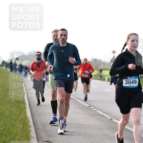 12.04.2026 - 45. Internationalen Wilhelmsburger Insellauf Dr. Thomas Lammeyer http://msf.ph/oto/9445418 12.04.2026 10:23:03 Laufen 3049 meine-sportfotos.de