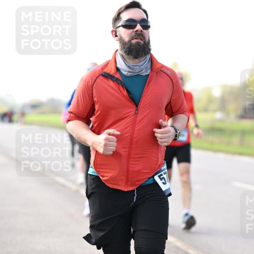 12.04.2026 - 45. Internationalen Wilhelmsburger Insellauf Dr. Thomas Lammeyer http://msf.ph/oto/9445453 12.04.2026 10:23:09 Laufen 57 meine-sportfotos.de