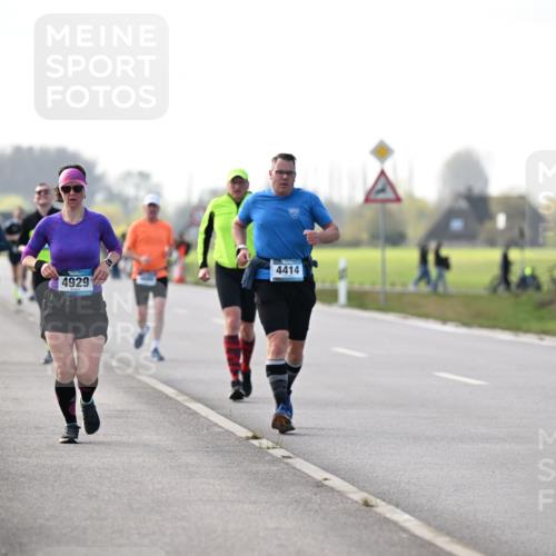 12.04.2026 - 45. Internationalen Wilhelmsburger Insellauf Dr. Thomas Lammeyer http://msf.ph/oto/9445494 12.04.2026 10:23:20 Laufen 2160, 4414, 4929 meine-sportfotos.de