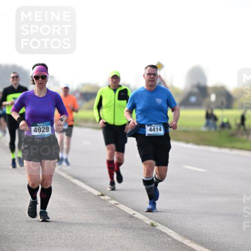 12.04.2026 - 45. Internationalen Wilhelmsburger Insellauf Dr. Thomas Lammeyer http://msf.ph/oto/9445506 12.04.2026 10:23:22 Laufen 4929, 4414 meine-sportfotos.de