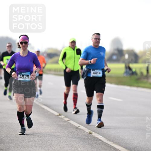 12.04.2026 - 45. Internationalen Wilhelmsburger Insellauf Dr. Thomas Lammeyer http://msf.ph/oto/9445508 12.04.2026 10:23:22 Laufen 4929, 4414 meine-sportfotos.de