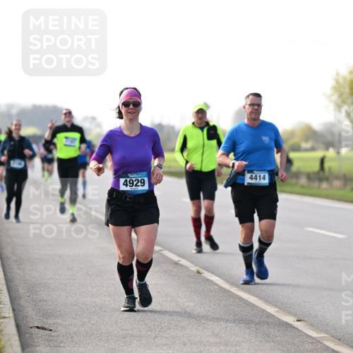 12.04.2026 - 45. Internationalen Wilhelmsburger Insellauf Dr. Thomas Lammeyer http://msf.ph/oto/9445514 12.04.2026 10:23:23 Laufen 4414, 4929 meine-sportfotos.de