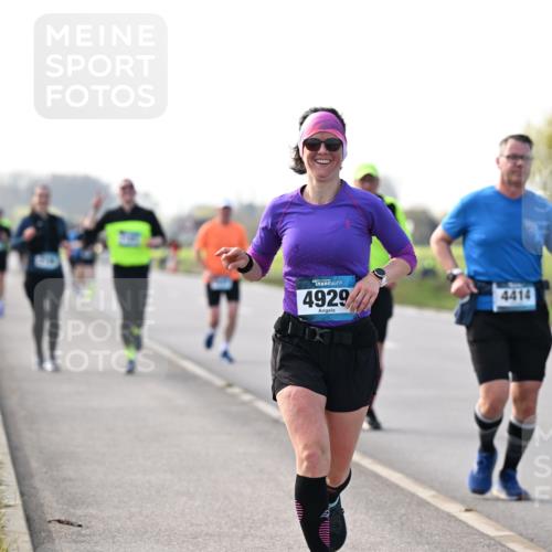 12.04.2026 - 45. Internationalen Wilhelmsburger Insellauf Dr. Thomas Lammeyer http://msf.ph/oto/9445521 12.04.2026 10:23:24 Laufen 4929, 4414 meine-sportfotos.de