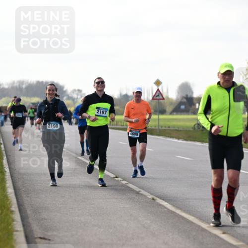 12.04.2026 - 45. Internationalen Wilhelmsburger Insellauf Dr. Thomas Lammeyer http://msf.ph/oto/9445529 12.04.2026 10:23:26 Laufen 5347, 2198, 2197, 4689 meine-sportfotos.de