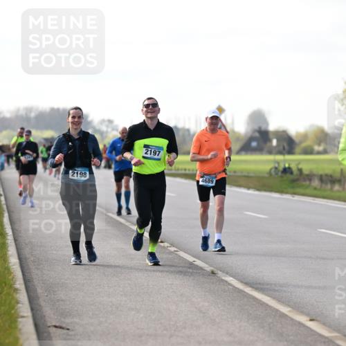 12.04.2026 - 45. Internationalen Wilhelmsburger Insellauf Dr. Thomas Lammeyer http://msf.ph/oto/9445535 12.04.2026 10:23:27 Laufen 2198, 2197, 4689 meine-sportfotos.de