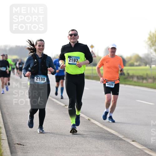 12.04.2026 - 45. Internationalen Wilhelmsburger Insellauf Dr. Thomas Lammeyer http://msf.ph/oto/9445545 12.04.2026 10:23:29 Laufen 2198, 2197, 4689 meine-sportfotos.de