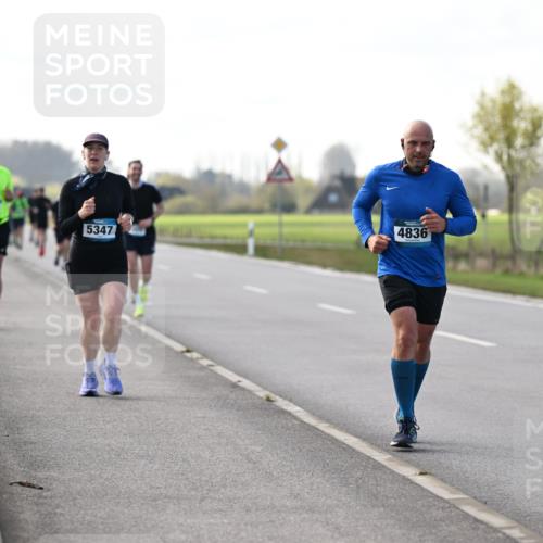12.04.2026 - 45. Internationalen Wilhelmsburger Insellauf Dr. Thomas Lammeyer http://msf.ph/oto/9445559 12.04.2026 10:23:34 Laufen 2164, 4836, 5347 meine-sportfotos.de