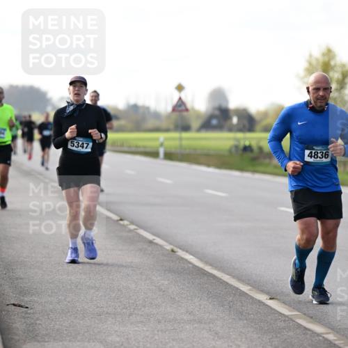 12.04.2026 - 45. Internationalen Wilhelmsburger Insellauf Dr. Thomas Lammeyer http://msf.ph/oto/9445564 12.04.2026 10:23:35 Laufen 5347, 4836 meine-sportfotos.de