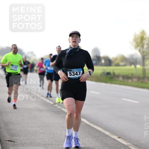12.04.2026 - 45. Internationalen Wilhelmsburger Insellauf Dr. Thomas Lammeyer http://msf.ph/oto/9445567 12.04.2026 10:23:37 Laufen 5347 meine-sportfotos.de