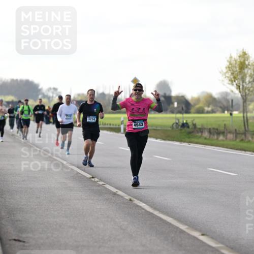 12.04.2026 - 45. Internationalen Wilhelmsburger Insellauf Dr. Thomas Lammeyer http://msf.ph/oto/9445604 12.04.2026 10:23:44 Laufen 3234, 4943 meine-sportfotos.de
