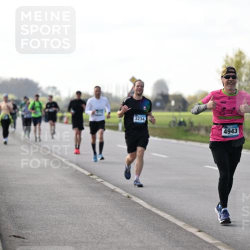 12.04.2026 - 45. Internationalen Wilhelmsburger Insellauf Dr. Thomas Lammeyer http://msf.ph/oto/9445625 12.04.2026 10:23:47 Laufen 3234, 4943 meine-sportfotos.de