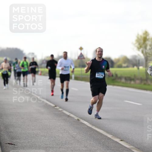 12.04.2026 - 45. Internationalen Wilhelmsburger Insellauf Dr. Thomas Lammeyer http://msf.ph/oto/9445631 12.04.2026 10:23:47 Laufen 4943 meine-sportfotos.de