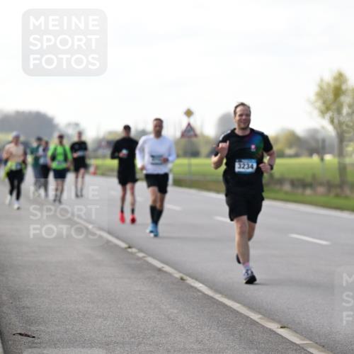 12.04.2026 - 45. Internationalen Wilhelmsburger Insellauf Dr. Thomas Lammeyer http://msf.ph/oto/9445633 12.04.2026 10:23:48 Laufen 3234, 4943 meine-sportfotos.de