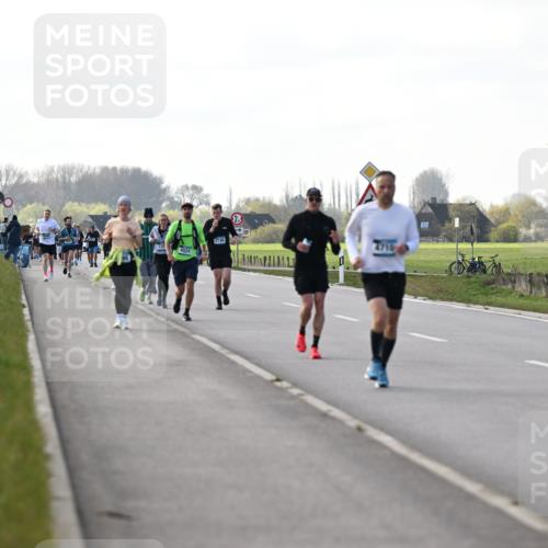 12.04.2026 - 45. Internationalen Wilhelmsburger Insellauf Dr. Thomas Lammeyer http://msf.ph/oto/9445640 12.04.2026 10:23:49 Laufen 4024, 2746, 4710, 3234 meine-sportfotos.de