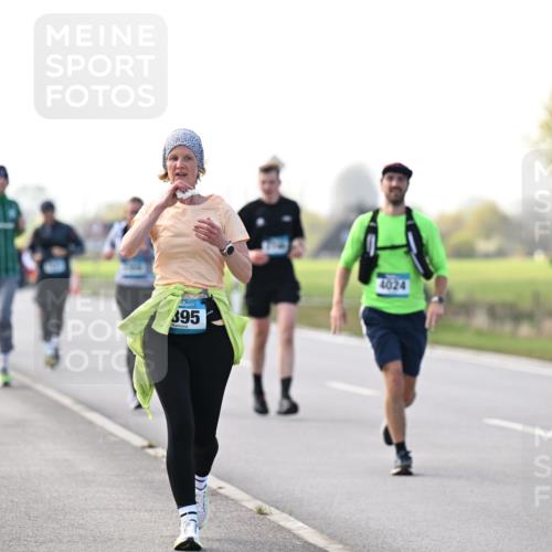 12.04.2026 - 45. Internationalen Wilhelmsburger Insellauf Dr. Thomas Lammeyer http://msf.ph/oto/9445657 12.04.2026 10:23:56 Laufen 395, 4024 meine-sportfotos.de